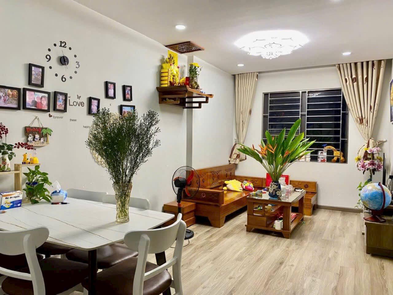 Chủ nhà cần bán căn toà HH2 xuân mai