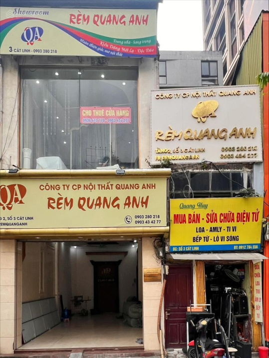 Chính chủ cho thuê nhà 2 tầng mặt phố Cát Linh vị trí đắc địa